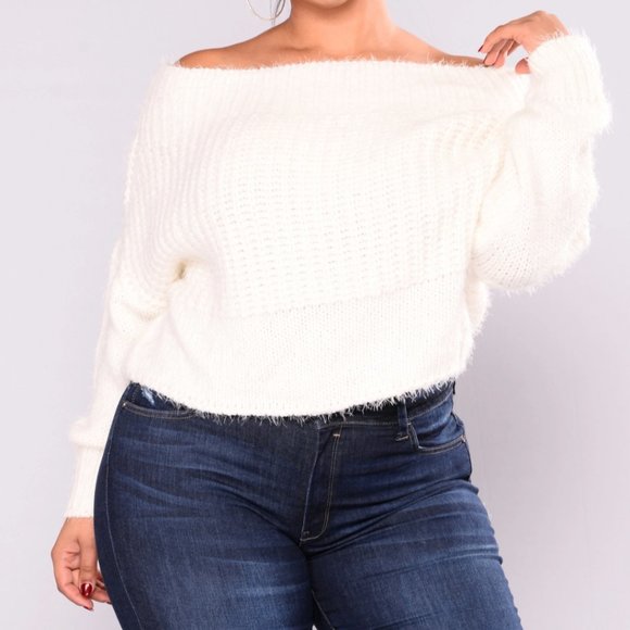 Ivory Sweater - Off the shoulder - Picture 1 of 3